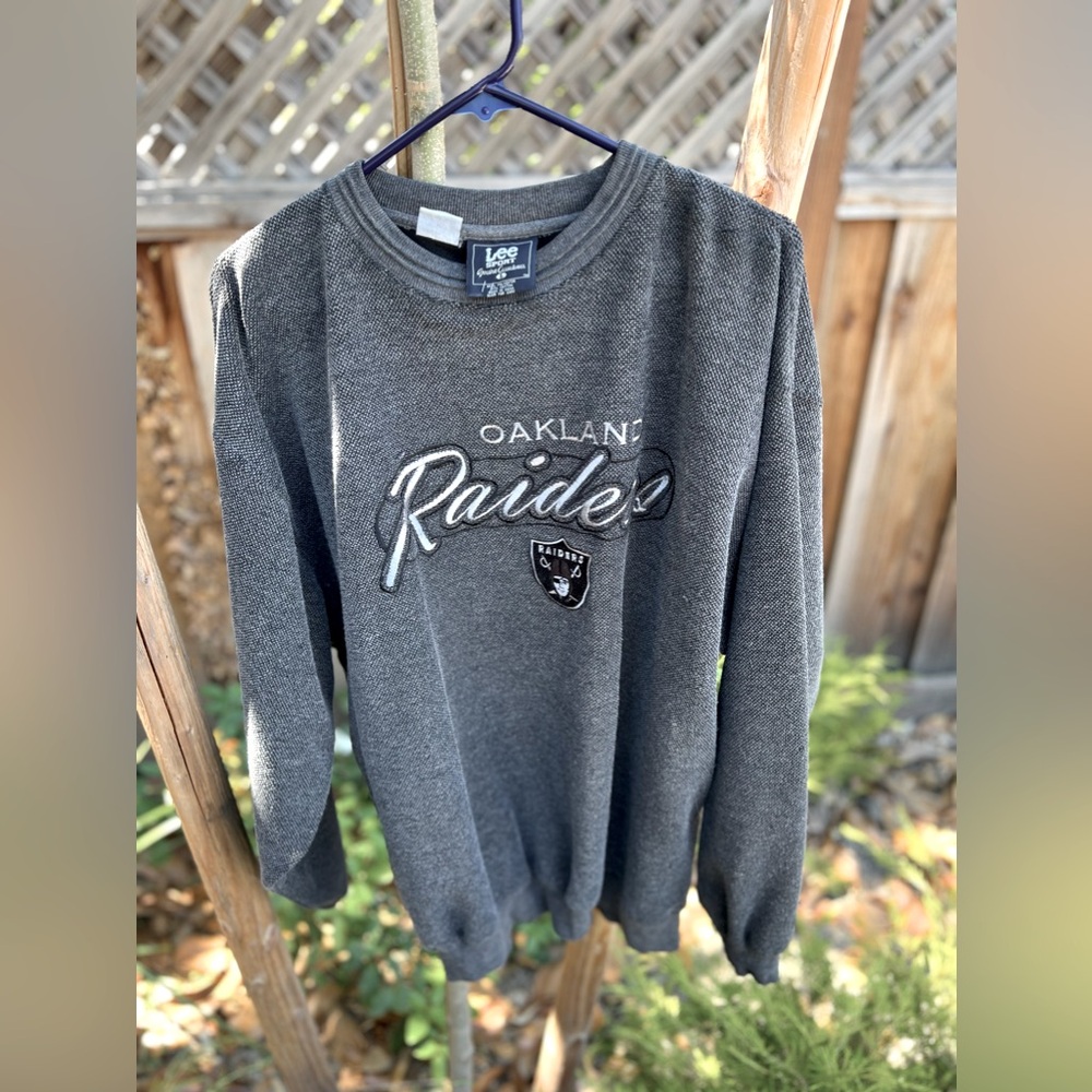 Vintage Lee Oakland Raiders crewneck - size L